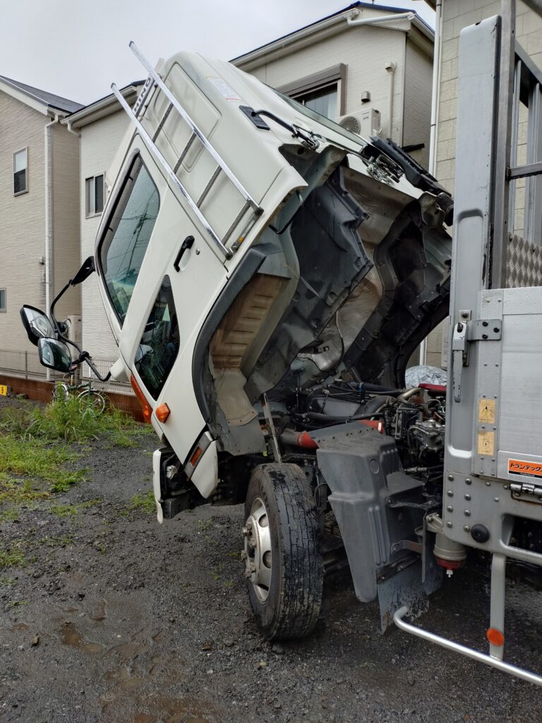 トラックの車台番号